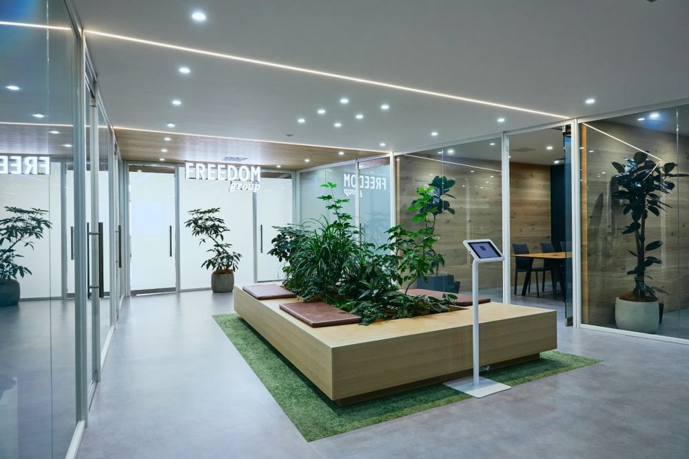 FREEDOM X株式会社