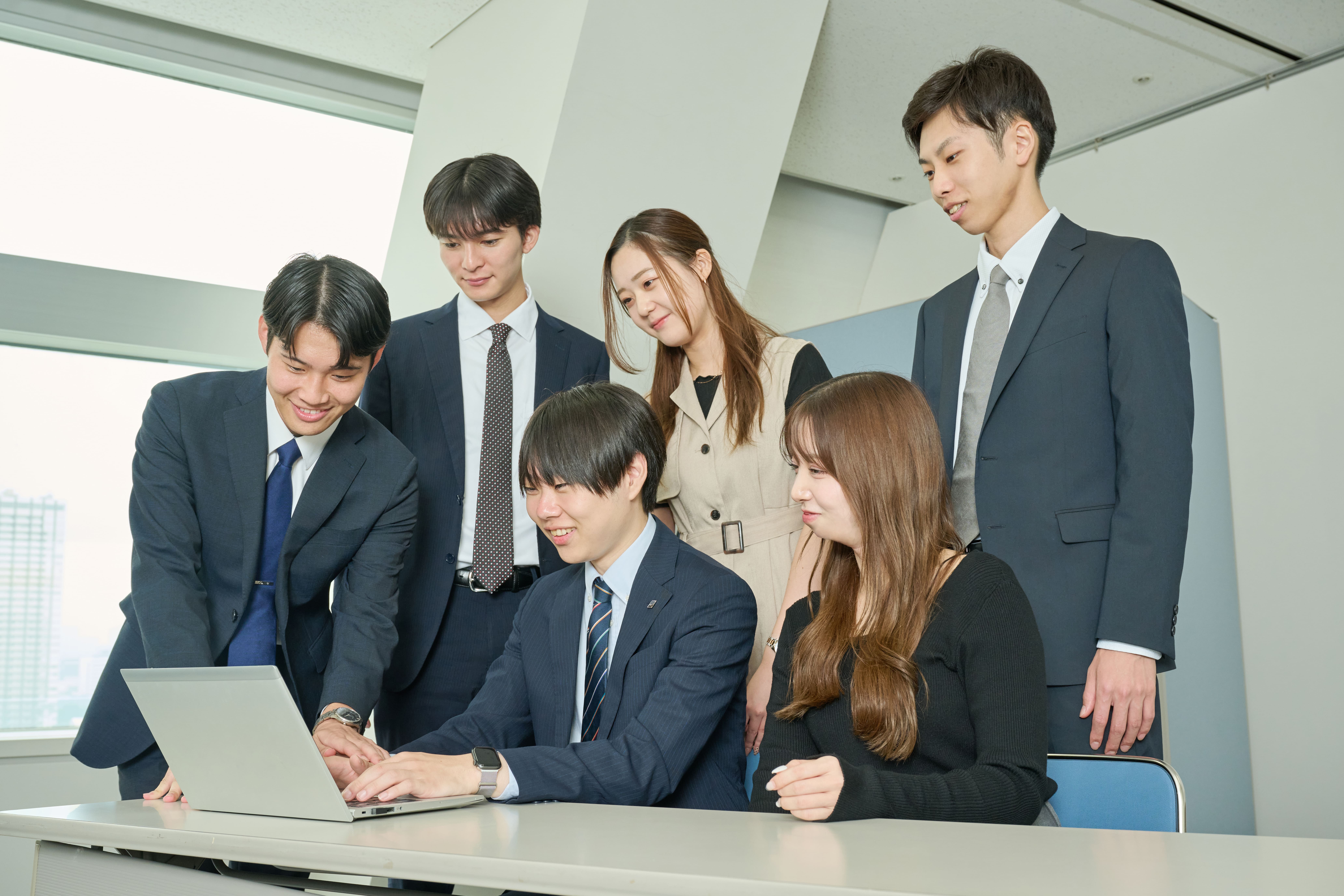 株式会社リツビ