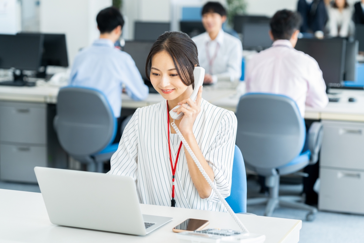 【女性が働きやすい職場】美容業界を盛り上げてくれる明るいセールス募集中！＠神戸