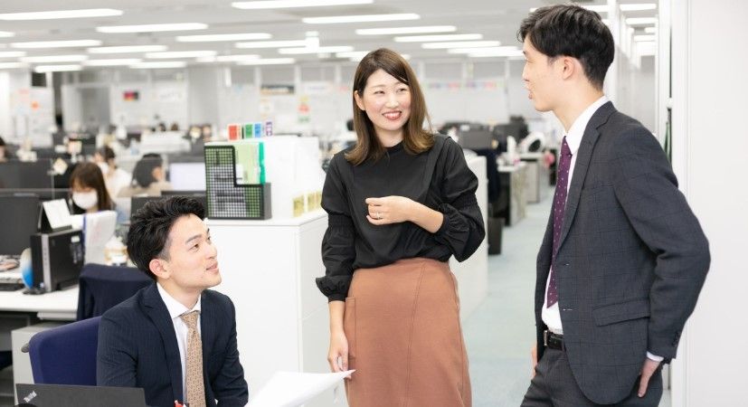 一社一社の顧客、一人ひとりの求職者に、夢を実現するチャンスを提供し続ける会社でありたいと考えています。日々、自分たちの学びや経験を高めながら、強みとなる採用提案と広告クリエイティビティによって、顧客の採用成功と事業発展に貢献していきます。理念は「笑顔で創造　チャンスあふれる社会～Create the dreams of JAPAN～」！