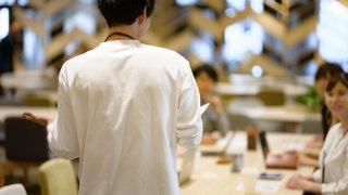 大学でゼミに入らないのはアリ?実はメリットもあるのです!